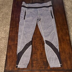 Lululemon sz 10 Gray and Black Leggings